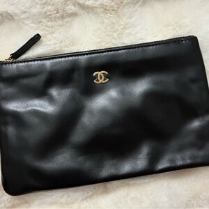 AUTHENTIC CHANEL Pouch